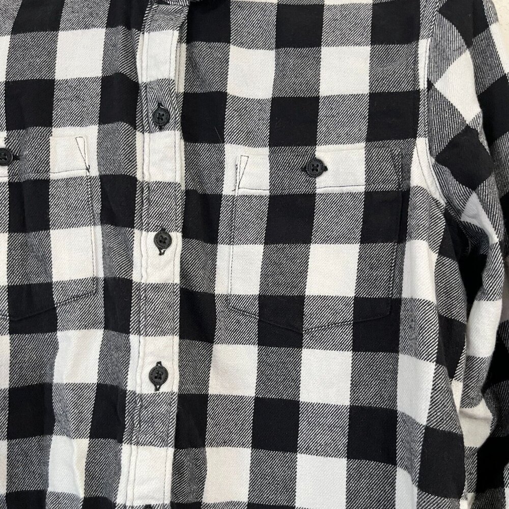 The Vermont Country Store Women's Small Buffalo Check Flannel Boyfriend Shirt - Picture 3 of 8